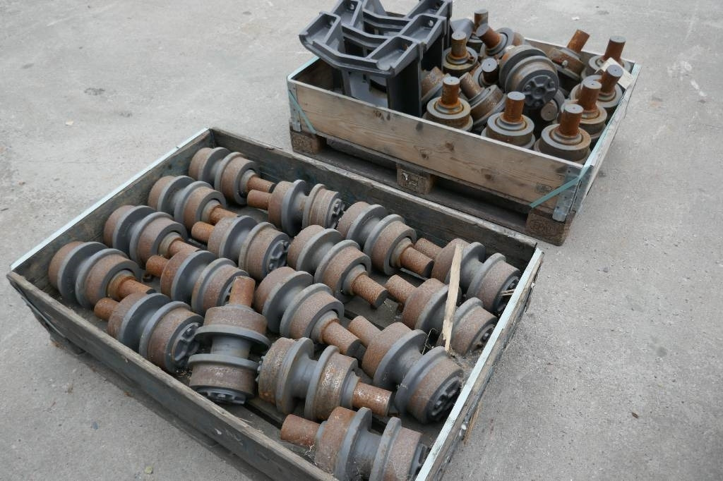 Volvo Löphjul, 118100020 - Chenille pour Engins de chantier: photos 2 Volvo Löphjul, 118100020 - Chenille pour Engins de chantier: photos 2