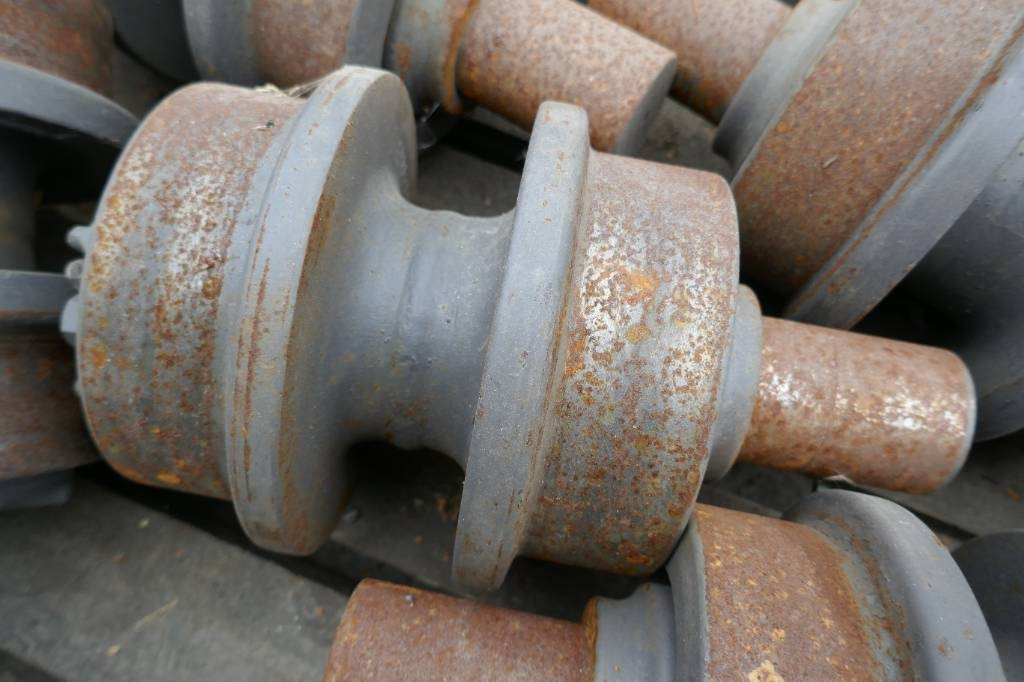 Volvo Löphjul, 118100020 - Chenille pour Engins de chantier: photos 1 Volvo Löphjul, 118100020 - Chenille pour Engins de chantier: photos 1