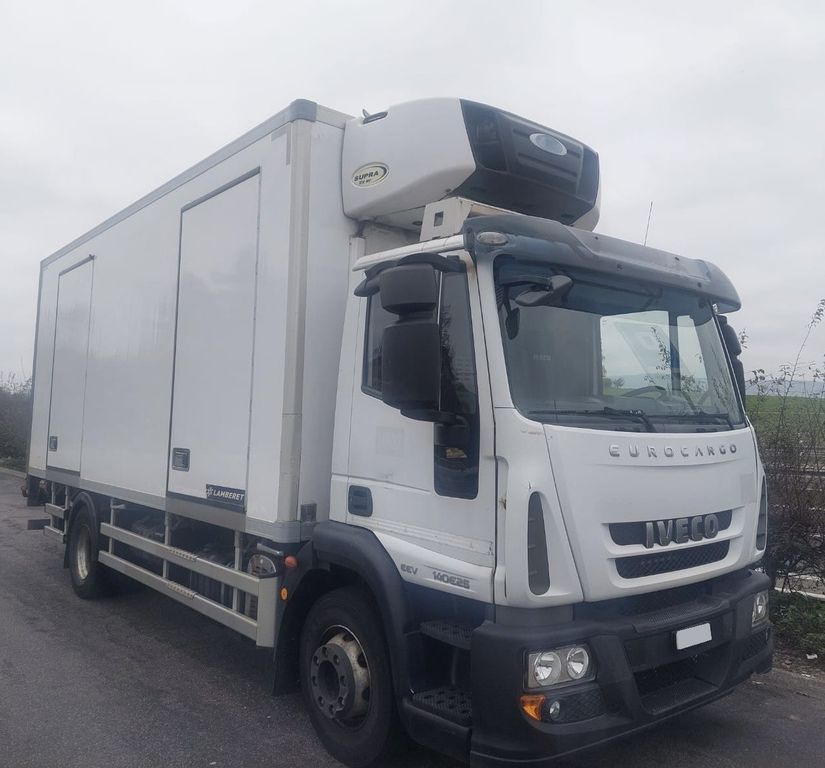 Iveco 140 E25 Eurocargo, E5, Carrier Supra 850 Iveco 140E25 Eurocargo, E5, Carrier Supra 850 - Camion frigorifique: photos 1 Iveco 140 E25 Eurocargo, E5, Carrier Supra 850 Iveco 140E25 Eurocargo, E5, Carrier Supra 850 - Camion frigorifique: photos 1
