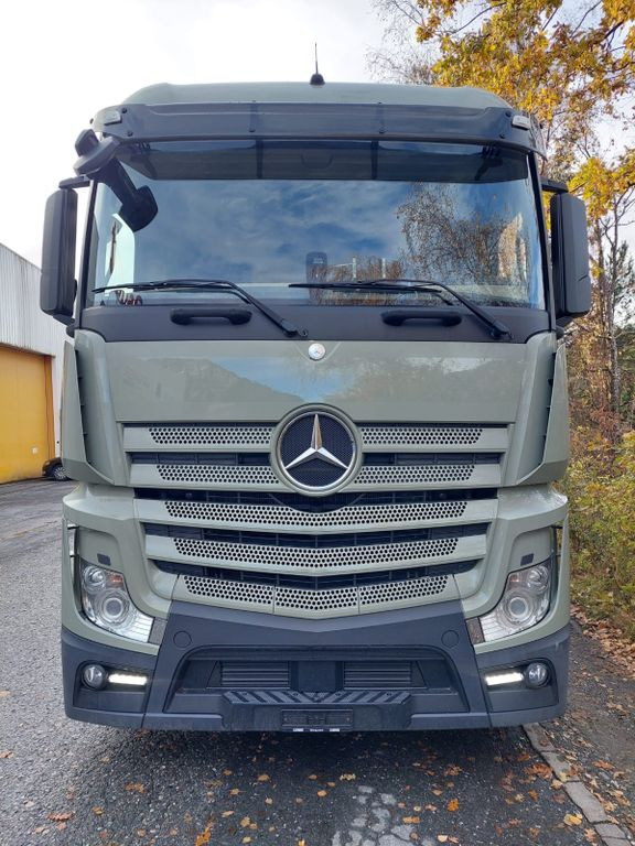 Mercedes-Benz Actros 2545 6x2, E6, Effer 265/6S - Camion grue, Camion plateau: photos 4 Mercedes-Benz Actros 2545 6x2, E6, Effer 265/6S - Camion grue, Camion plateau: photos 4