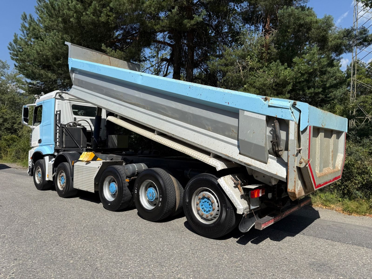 Mercedes-Benz Arocs 4451 10x4, E6, Swiss Kipper, Dumper - Camion benne: photos 5 Mercedes-Benz Arocs 4451 10x4, E6, Swiss Kipper, Dumper - Camion benne: photos 5