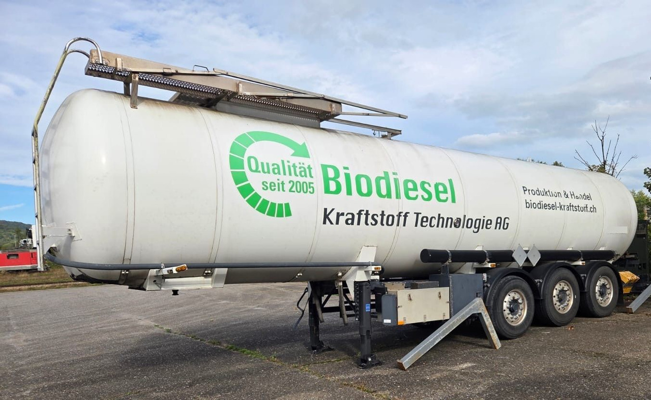 Schwarzmüller TS 3/E, ADR, Bitumen, 1 Kammer - Semi-remorque citerne: photos 1 Schwarzmüller TS 3/E, ADR, Bitumen, 1 Kammer - Semi-remorque citerne: photos 1