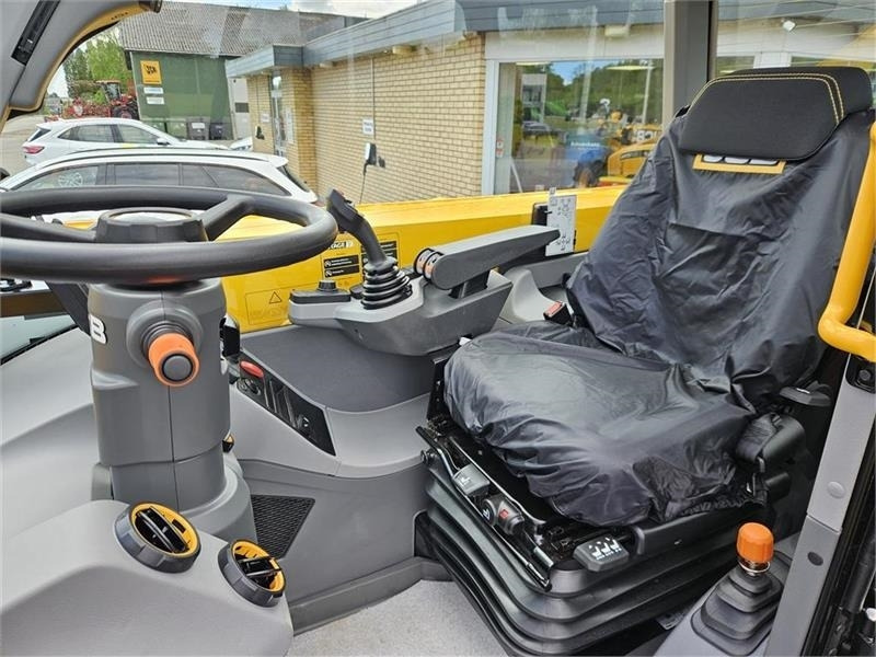Chariot télescopique JCB 542-70 AGRI XTRA Centralsmøring: photos 12