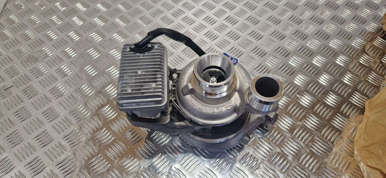 BorgWarner 11559880019 turbo JCB 320/06177 - Moteur et pièces pour Engins de chantier: photos 3 BorgWarner 11559880019 turbo JCB 320/06177 - Moteur et pièces pour Engins de chantier: photos 3