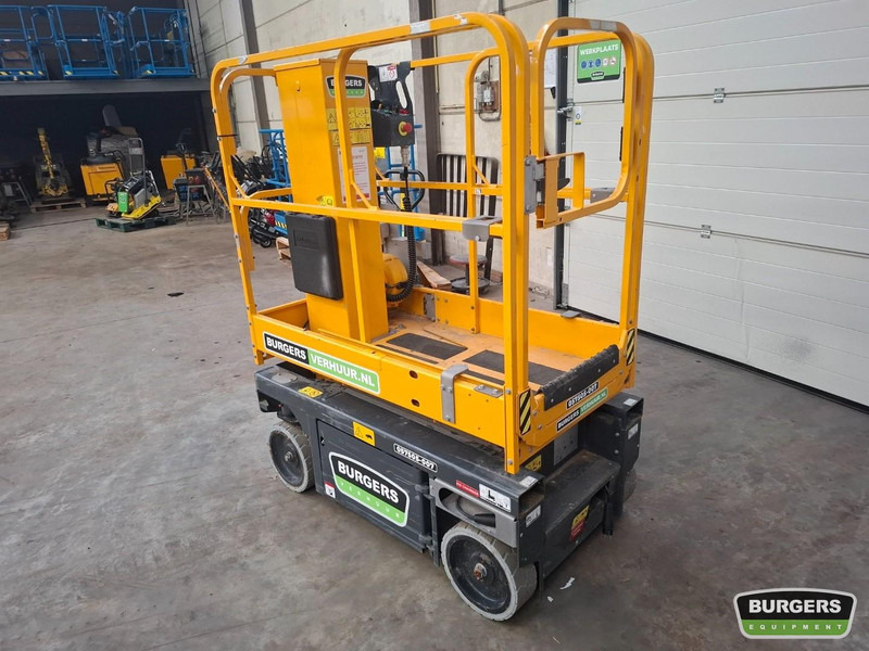 Haulotte Star 6 - Nacelle à mât vertical: photos 4 Haulotte Star 6 - Nacelle à mât vertical: photos 4