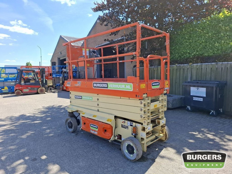 JLG 3246ES - Nacelle ciseaux: photos 4 JLG 3246ES - Nacelle ciseaux: photos 4