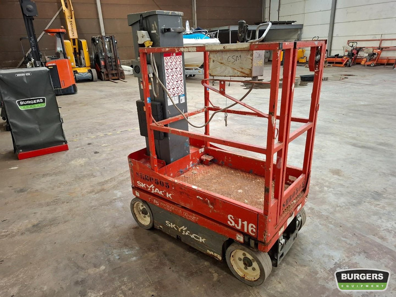 Skyjack SJ16 - Nacelle: photos 2 Skyjack SJ16 - Nacelle: photos 2