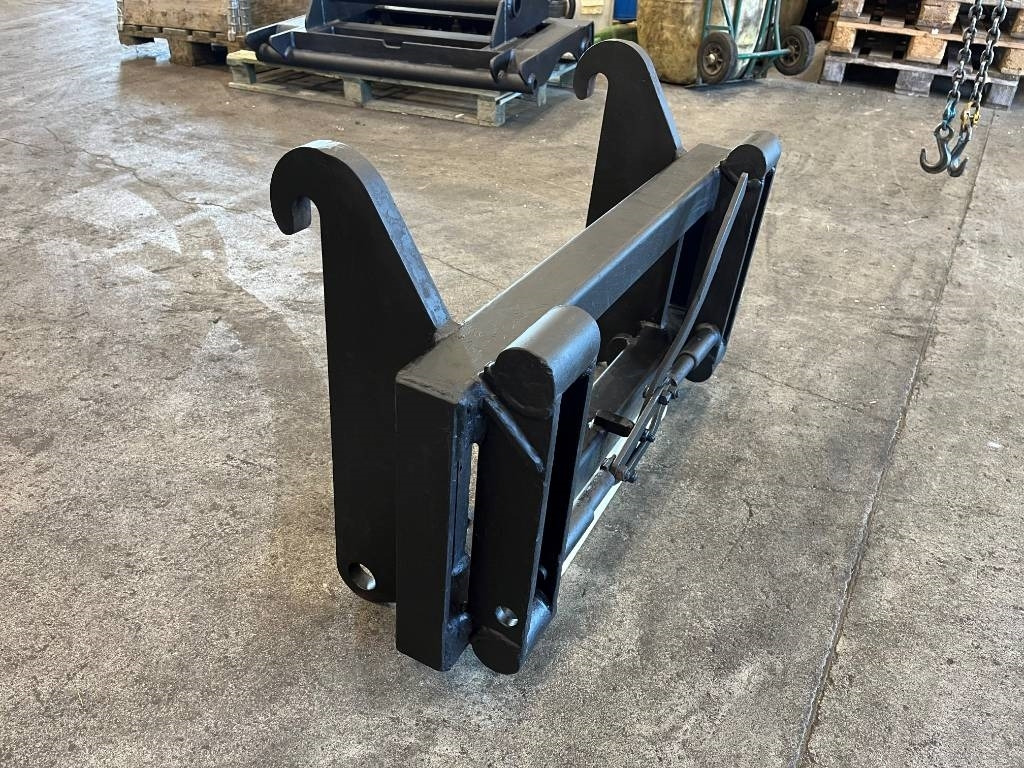 Adapter Volvo L20 L25 till Trima SMS - Attache rapide pour Engins de chantier: photos 1 Adapter Volvo L20 L25 till Trima SMS - Attache rapide pour Engins de chantier: photos 1