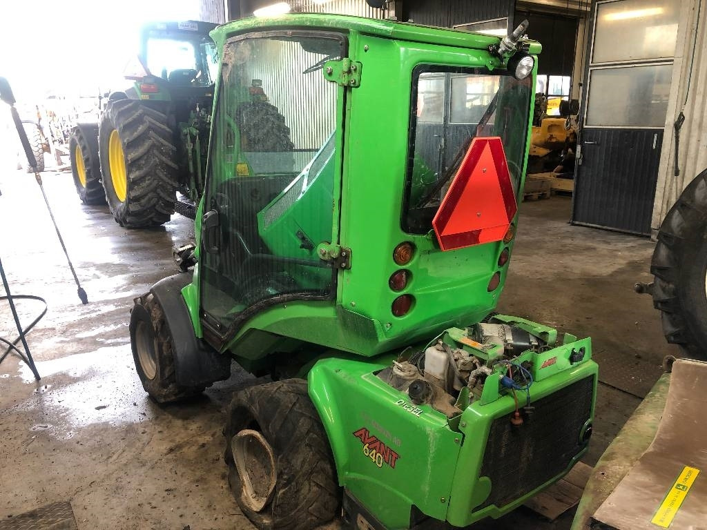 Avant 640 Dismantled: only spare parts - Chariot télescopique: photos 2 Avant 640 Dismantled: only spare parts - Chariot télescopique: photos 2