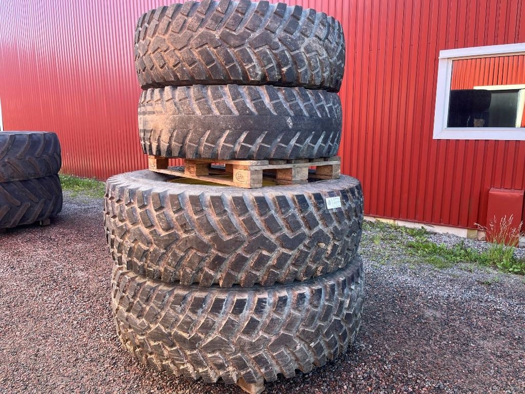 BKT 540/80-38 Ridemax till John Deere 6630 - Pneu pour Machine agricole: photos 1 BKT 540/80-38 Ridemax till John Deere 6630 - Pneu pour Machine agricole: photos 1
