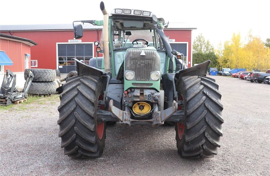 Fendt 820 Vario Dismantled. Only spare parts - Tracteur agricole: photos 2 Fendt 820 Vario Dismantled. Only spare parts - Tracteur agricole: photos 2