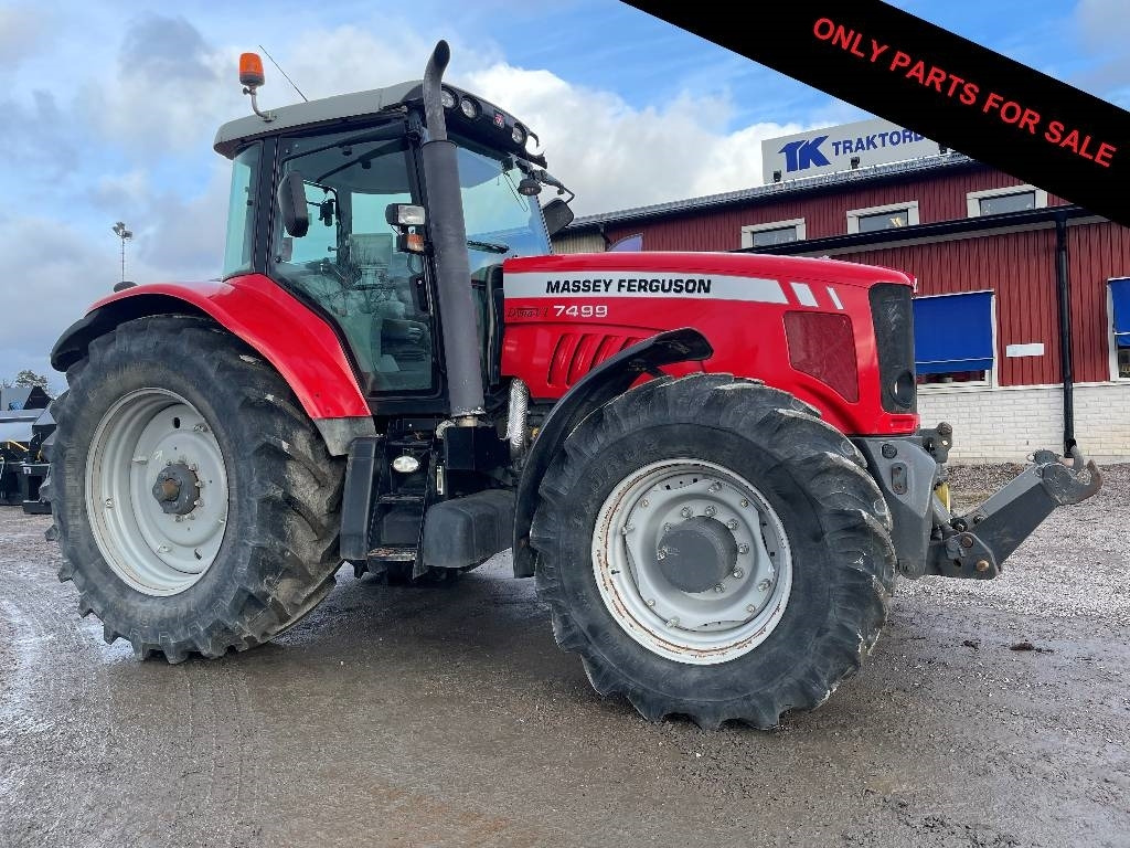 Massey Ferguson 7499 Dismantled: only spare parts - Tracteur agricole: photos 1 Massey Ferguson 7499 Dismantled: only spare parts - Tracteur agricole: photos 1