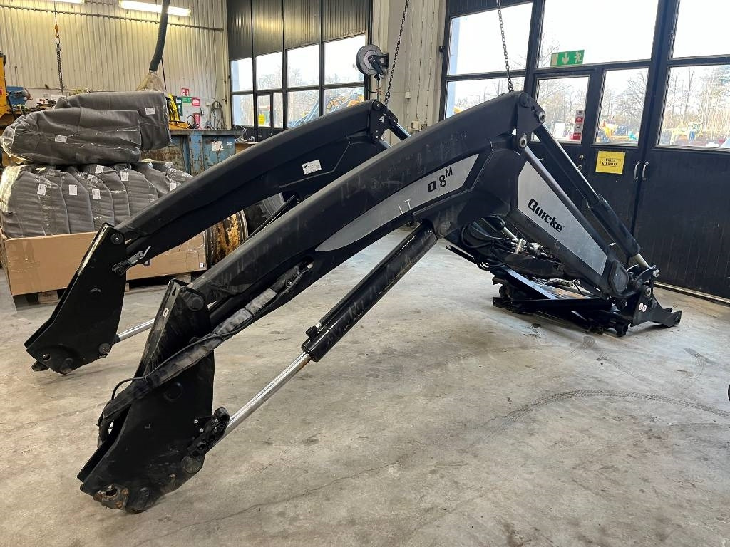 Reservdelar / Parts till Ålö Quicke Q8 - Chargeur frontal pour tracteur: photos 2 Reservdelar / Parts till Ålö Quicke Q8 - Chargeur frontal pour tracteur: photos 2