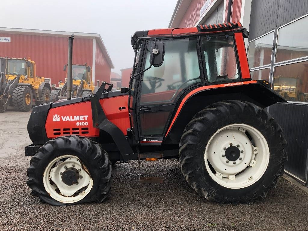 Valmet 6100 Dismantled: only spare parts - Tracteur agricole: photos 1 Valmet 6100 Dismantled: only spare parts - Tracteur agricole: photos 1