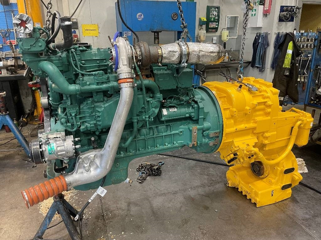 Volvo L 120 H - Chargeuse sur pneus: photos 2 Volvo L 120 H - Chargeuse sur pneus: photos 2