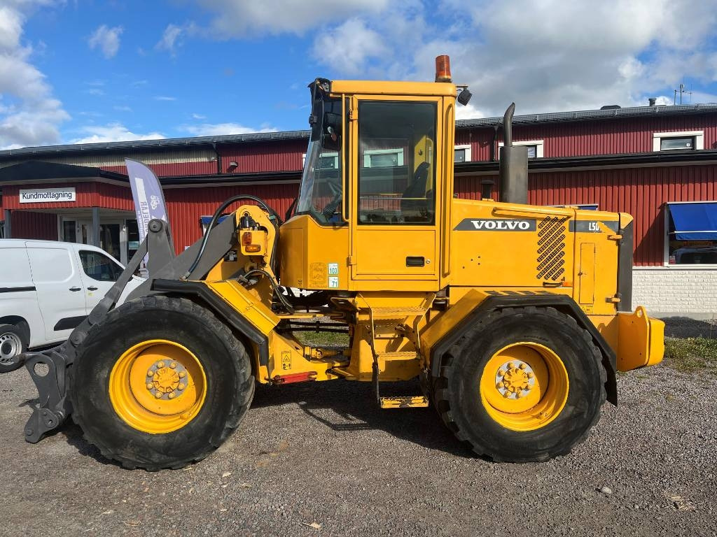 Volvo L 50 D - Chargeuse sur pneus: photos 1 Volvo L 50 D - Chargeuse sur pneus: photos 1