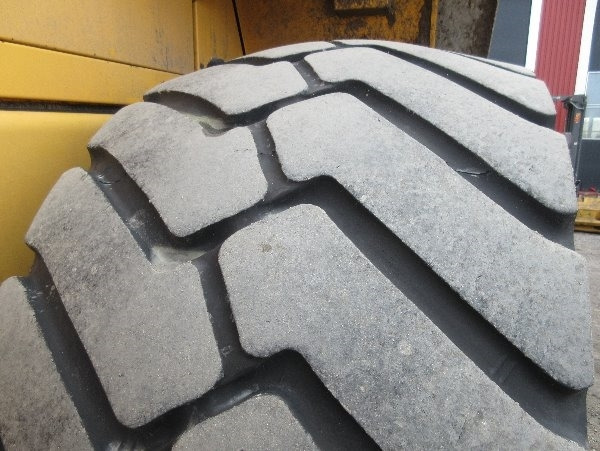 Volvo L180D HL Delar / Parts  - Chargeuse sur pneus: photos 5 Volvo L180D HL Delar / Parts  - Chargeuse sur pneus: photos 5