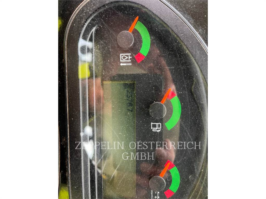 CAT 907M - Chargeuse sur pneus: photos 5 CAT 907M - Chargeuse sur pneus: photos 5