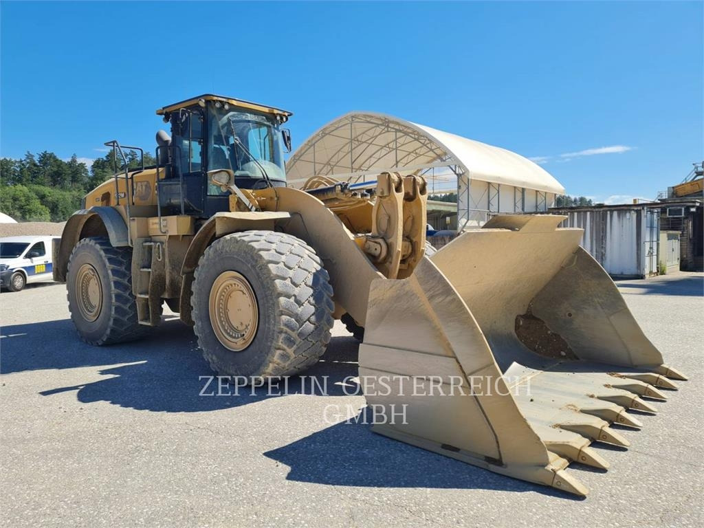 CAT 982M - Chargeuse sur pneus: photos 2 CAT 982M - Chargeuse sur pneus: photos 2