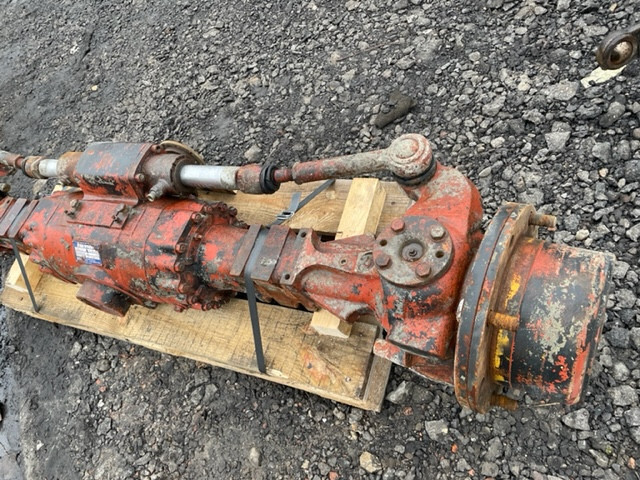 Ahlmann as 85 most napędowy części - Essieu et pièces pour Machine agricole: photos 4 Ahlmann as 85 most napędowy części - Essieu et pièces pour Machine agricole: photos 4