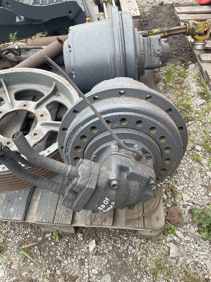 Case 1088 - zwolnica - Moteur de translation pour Machine agricole: photos 1 Case 1088 - zwolnica - Moteur de translation pour Machine agricole: photos 1