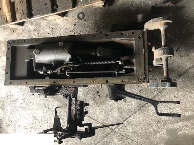 Case 685 - Tylny Most - Essieu arrière pour Machine agricole: photos 2 Case 685 - Tylny Most - Essieu arrière pour Machine agricole: photos 2