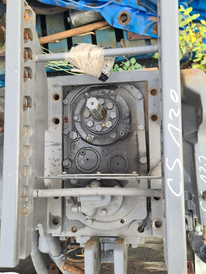 Case CS120 CS 120 Obudowa Centralna Mostu WOM Dyfer Dyferencjał Szyna 1331003301099EHW - Essieu et pièces pour Machine agricole: photos 5 Case CS120 CS 120 Obudowa Centralna Mostu WOM Dyfer Dyferencjał Szyna 1331003301099EHW - Essieu et pièces pour Machine agricole: photos 5