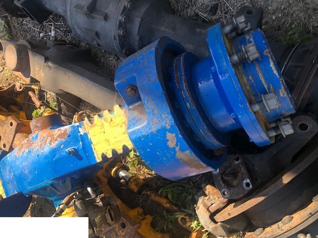 Cat 906 - Półoś - Demi arbre pour Engins de chantier: photos 4 Cat 906 - Półoś - Demi arbre pour Engins de chantier: photos 4