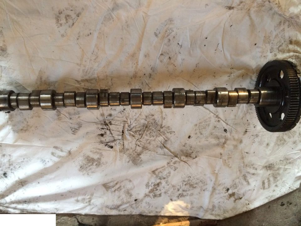 Caterpillar c15 Wałek Rozrządu Cummins 162-0681 - Arbre à cames pour Machine agricole: photos 2 Caterpillar c15 Wałek Rozrządu Cummins 162-0681 - Arbre à cames pour Machine agricole: photos 2