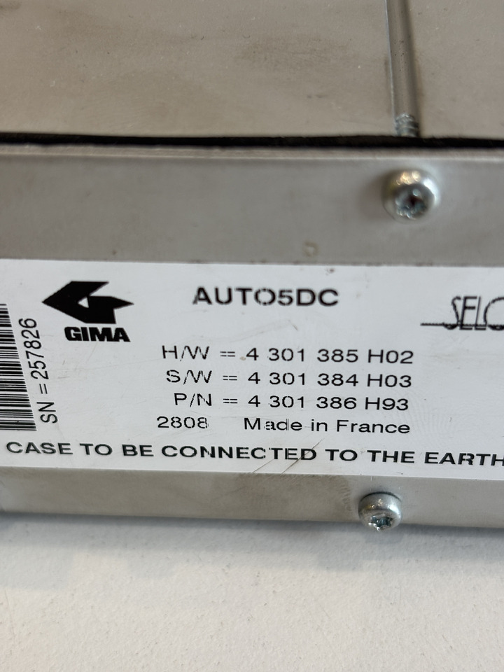 Claas Axion Arion C-MATIC - moduł sterownik ECU Auto5DC 4301385H02 - Bloc de gestion pour Machine agricole: photos 1 Claas Axion Arion C-MATIC - moduł sterownik ECU Auto5DC 4301385H02 - Bloc de gestion pour Machine agricole: photos 1