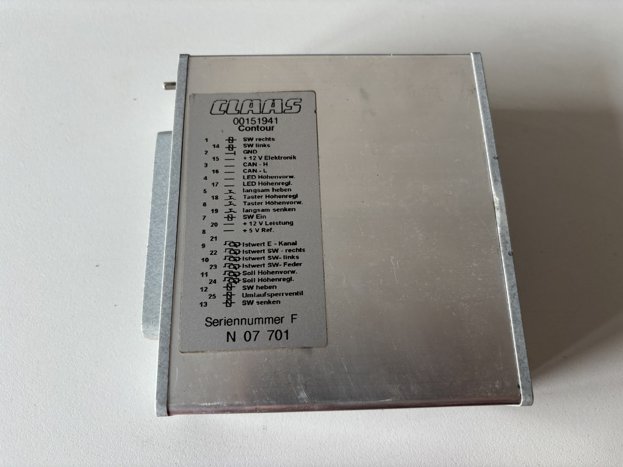 Claas Lexion 510-580 Moduł Sterownik Contour 00151941 00 0015 194 2 - Bloc de gestion pour Moissonneuse-batteuse: photos 1 Claas Lexion 510-580 Moduł Sterownik Contour 00151941 00 0015 194 2 - Bloc de gestion pour Moissonneuse-batteuse: photos 1