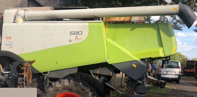 Claas Lexion - Osłona Boczna - Carrosserie et extérieur pour Moissonneuse-batteuse: photos 1 Claas Lexion - Osłona Boczna - Carrosserie et extérieur pour Moissonneuse-batteuse: photos 1
