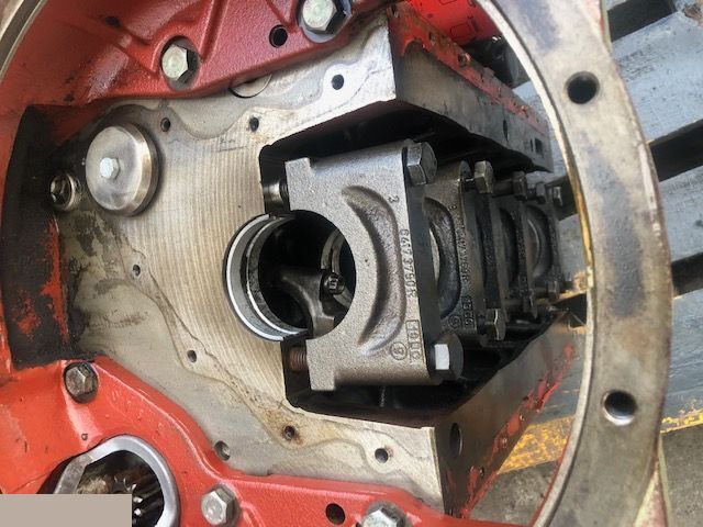 Deutz F4L1011 04173146r - Blok Silnika - Bloc-cylindres pour Machine agricole: photos 3 Deutz F4L1011 04173146r - Blok Silnika - Bloc-cylindres pour Machine agricole: photos 3