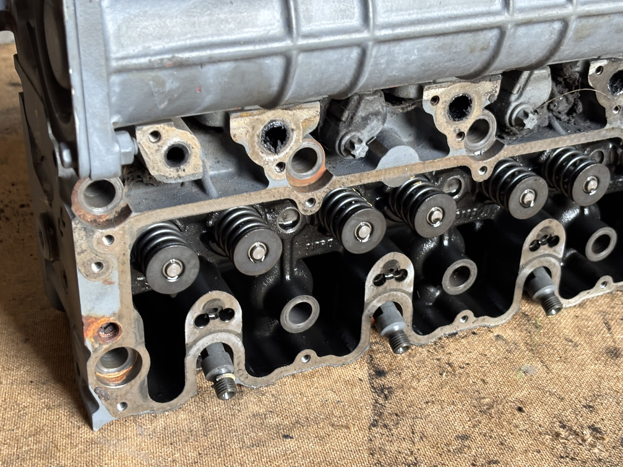 Deutz TD2011 D2011 D2011L04W Blok Silnika Kolektor Wydechowy 04270858 - Bloc-cylindres pour Machine agricole: photos 4 Deutz TD2011 D2011 D2011L04W Blok Silnika Kolektor Wydechowy 04270858 - Bloc-cylindres pour Machine agricole: photos 4