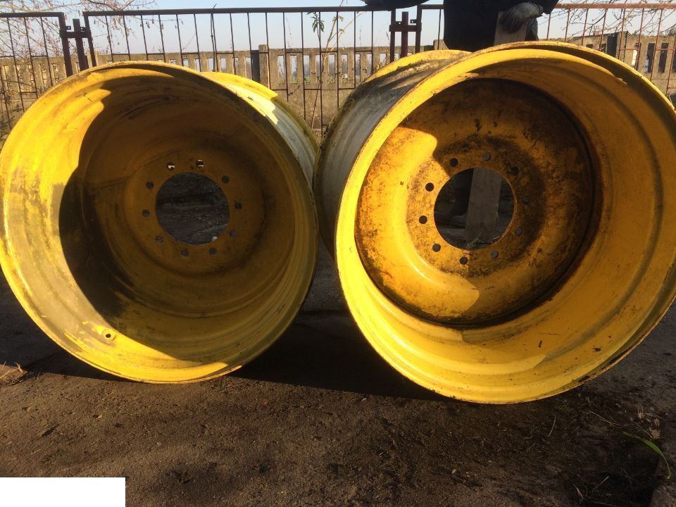 FELGA DW25Ax32 - Jante pour Machine agricole: photos 1 FELGA DW25Ax32 - Jante pour Machine agricole: photos 1