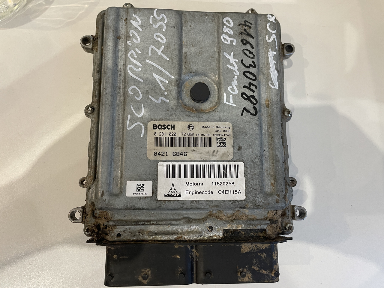 Fendt 900 SCR - sterownik moduł silnika ECU 0421020172 04216846 - Bloc de gestion pour Machine agricole: photos 1 Fendt 900 SCR - sterownik moduł silnika ECU 0421020172 04216846 - Bloc de gestion pour Machine agricole: photos 1