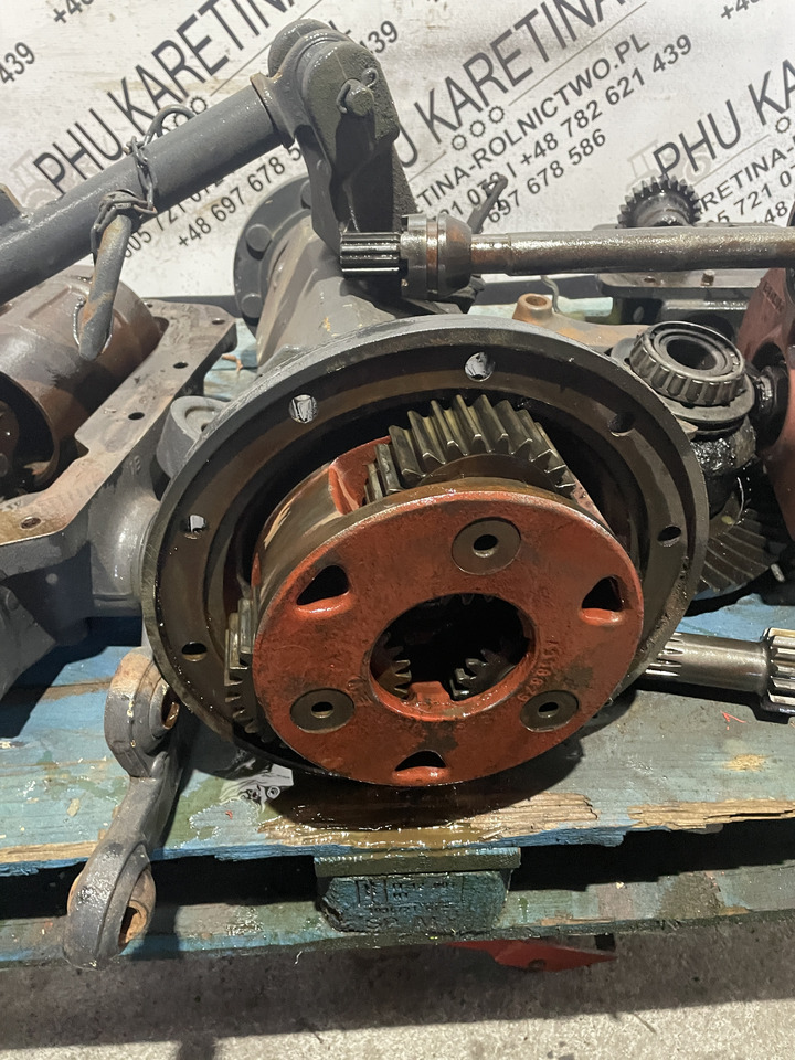 Fiat Agri 70-90, 90, 93, 94 - zwolnica - Moteur de translation pour Machine agricole: photos 2 Fiat Agri 70-90, 90, 93, 94 - zwolnica - Moteur de translation pour Machine agricole: photos 2