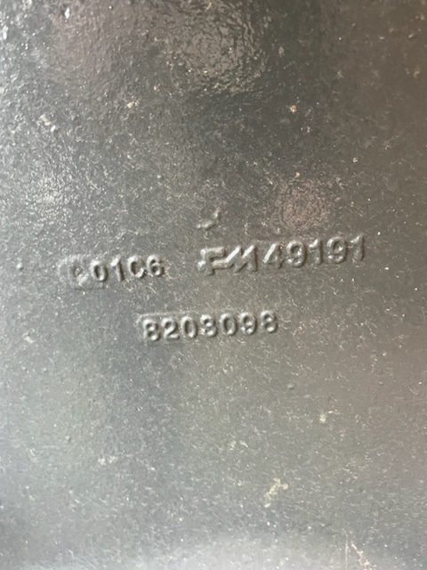 Fwd: Wspornik osi przedniej new holland case steyr 82030986 , 8203098 - Essieu avant pour Machine agricole: photos 3 Fwd: Wspornik osi przedniej new holland case steyr 82030986 , 8203098 - Essieu avant pour Machine agricole: photos 3