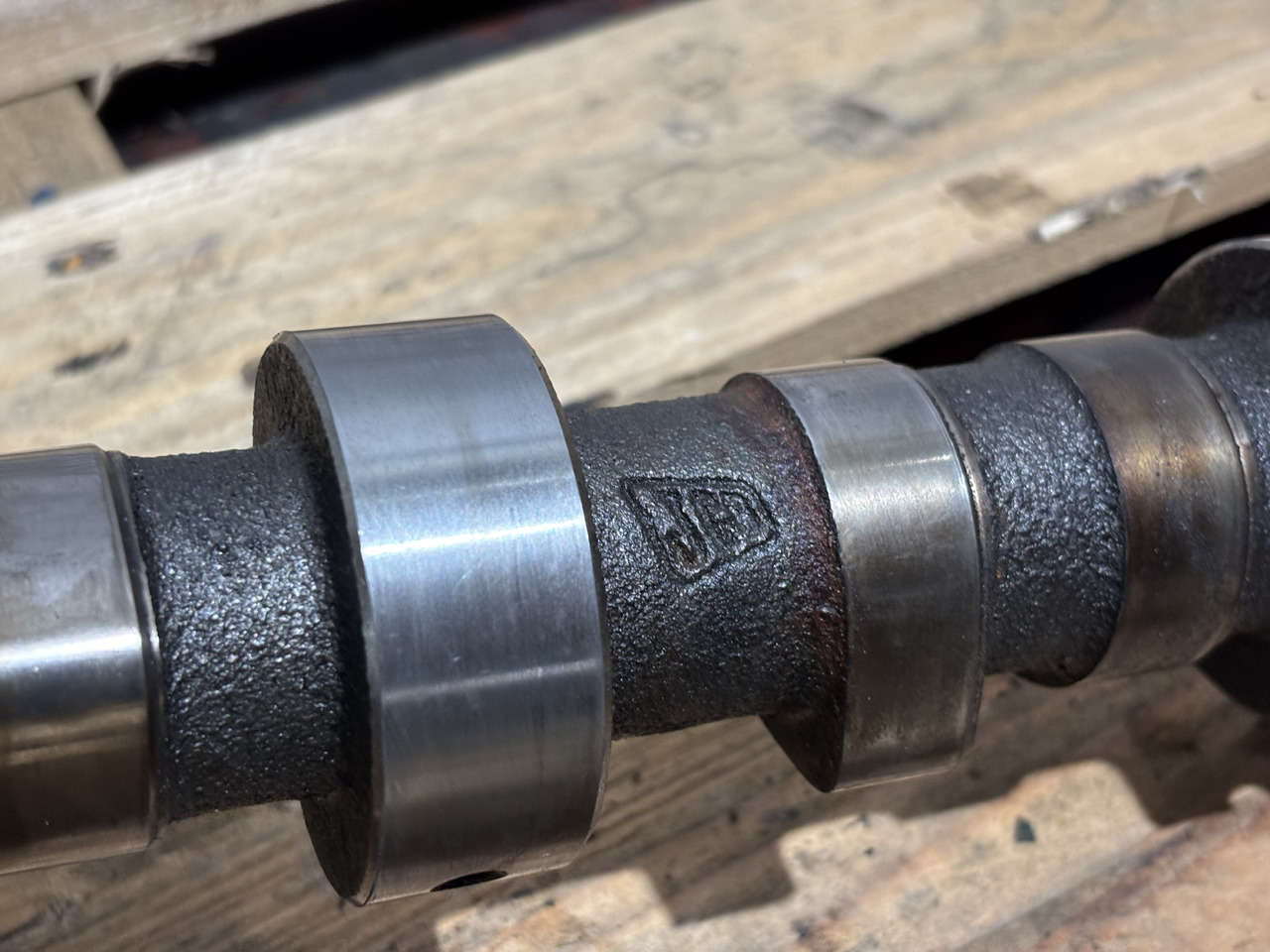 JCB 320-03629 444 Dieselmax Wałek Rozrządu - Arbre à cames pour Machine agricole: photos 2 JCB 320-03629 444 Dieselmax Wałek Rozrządu - Arbre à cames pour Machine agricole: photos 2