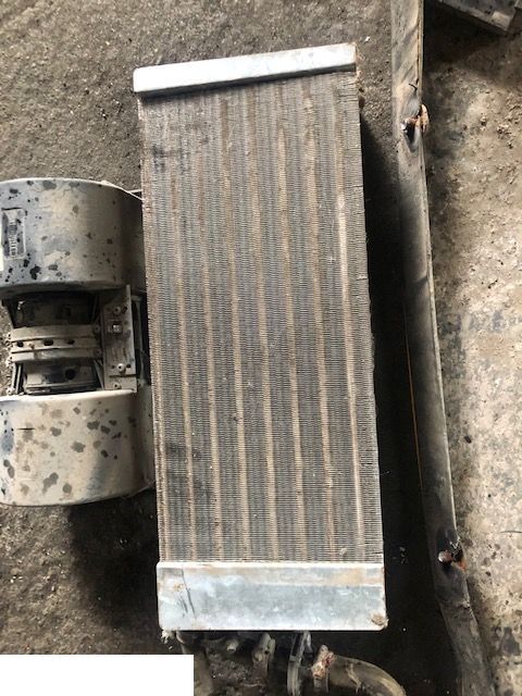 JCB 3cx 4cx - Chłodnica Ogrzewania - Chauffage/ Ventilation pour Tractopelle: photos 1 JCB 3cx 4cx - Chłodnica Ogrzewania - Chauffage/ Ventilation pour Tractopelle: photos 1