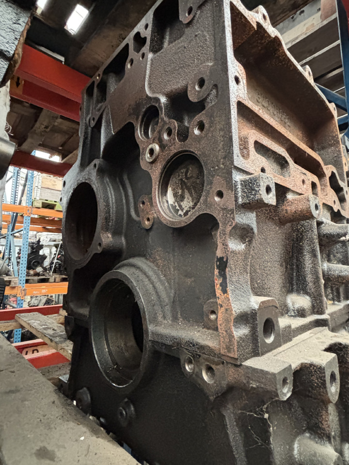 JCB 526-55 (32001852) Blok Silnika - Bloc-cylindres pour Machine agricole: photos 3 JCB 526-55 (32001852) Blok Silnika - Bloc-cylindres pour Machine agricole: photos 3