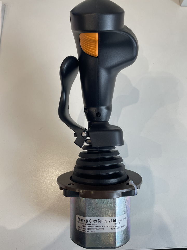 John Deere 3220 3420 ładowarka - joystick AZ72231 - Cabine et intérieur pour Chariot télescopique: photos 1 John Deere 3220 3420 ładowarka - joystick AZ72231 - Cabine et intérieur pour Chariot télescopique: photos 1