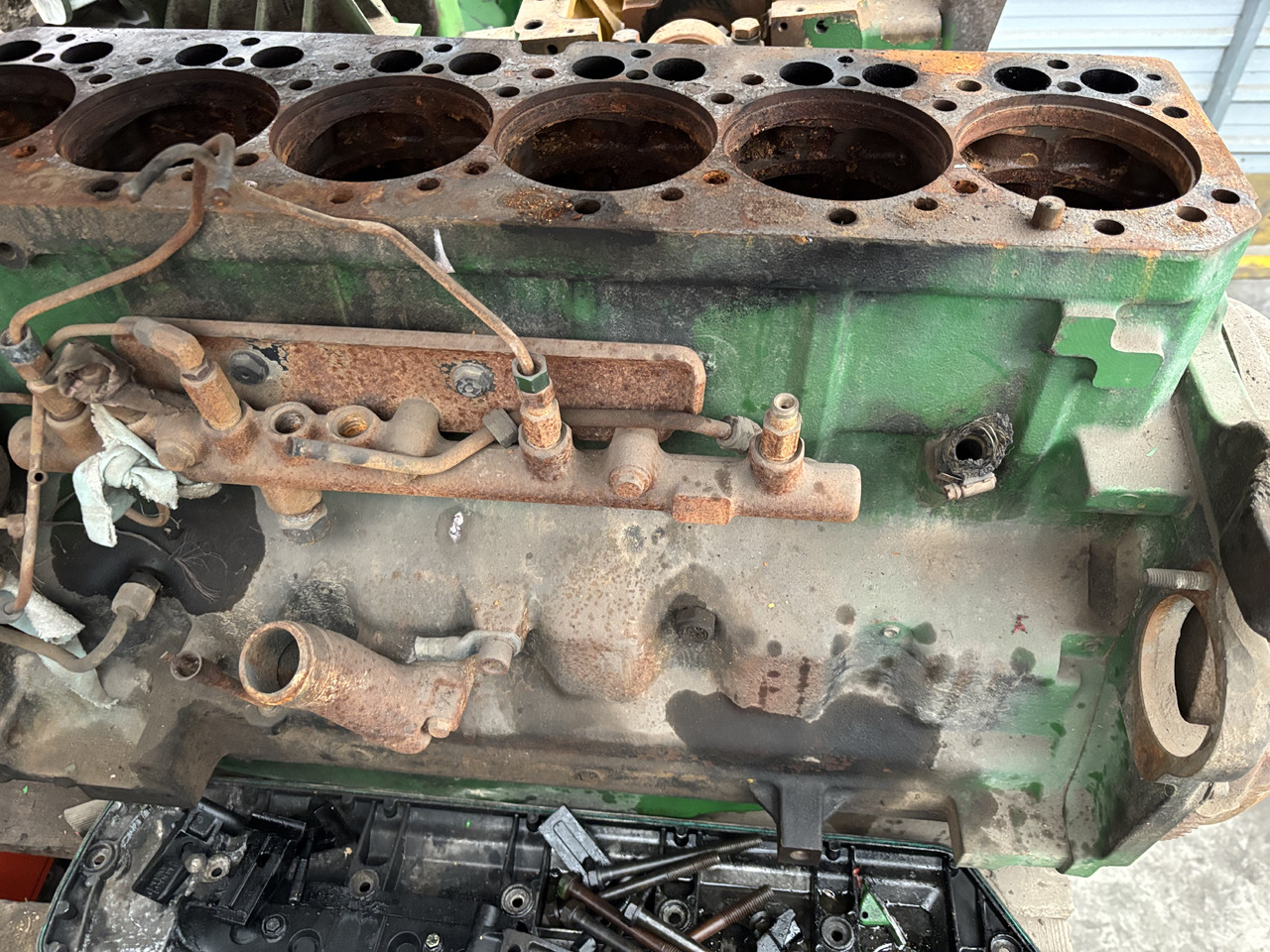 John Deere 6068 Silnik Blok CZĘŚCI R504850 - Moteur et pièces pour Machine agricole: photos 4 John Deere 6068 Silnik Blok CZĘŚCI R504850 - Moteur et pièces pour Machine agricole: photos 4
