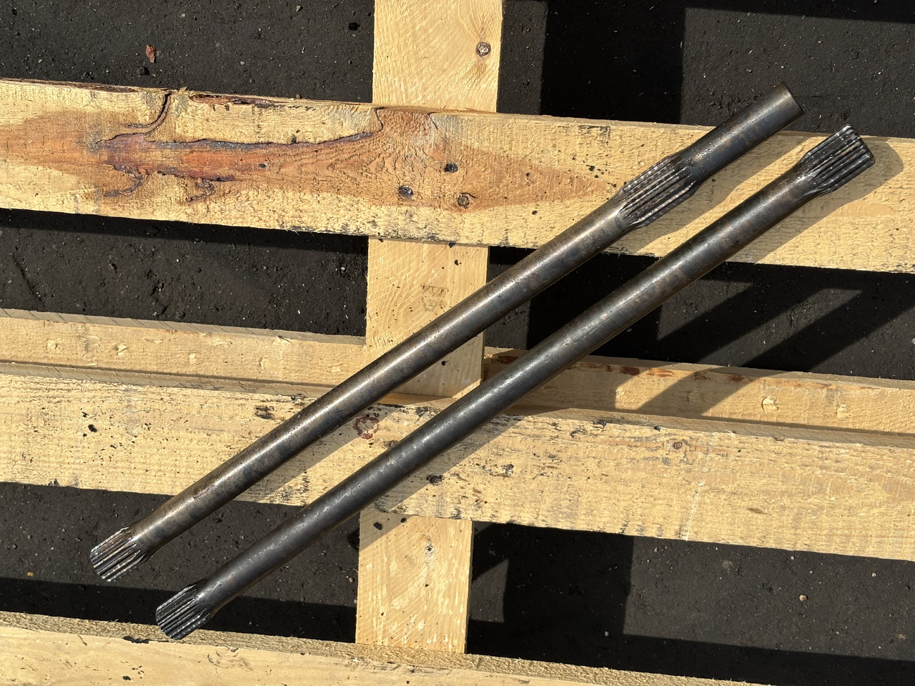 John Deere 6630 Wał Napędowy L76571 L76924 - Demi arbre pour Machine agricole: photos 1 John Deere 6630 Wał Napędowy L76571 L76924 - Demi arbre pour Machine agricole: photos 1