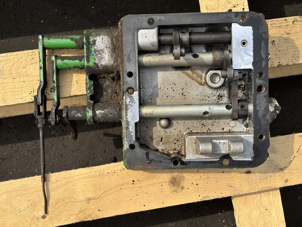 John Deere 6630 Zespół Zmiany Biegów L167547 - Levier de vitesse pour Machine agricole: photos 2 John Deere 6630 Zespół Zmiany Biegów L167547 - Levier de vitesse pour Machine agricole: photos 2