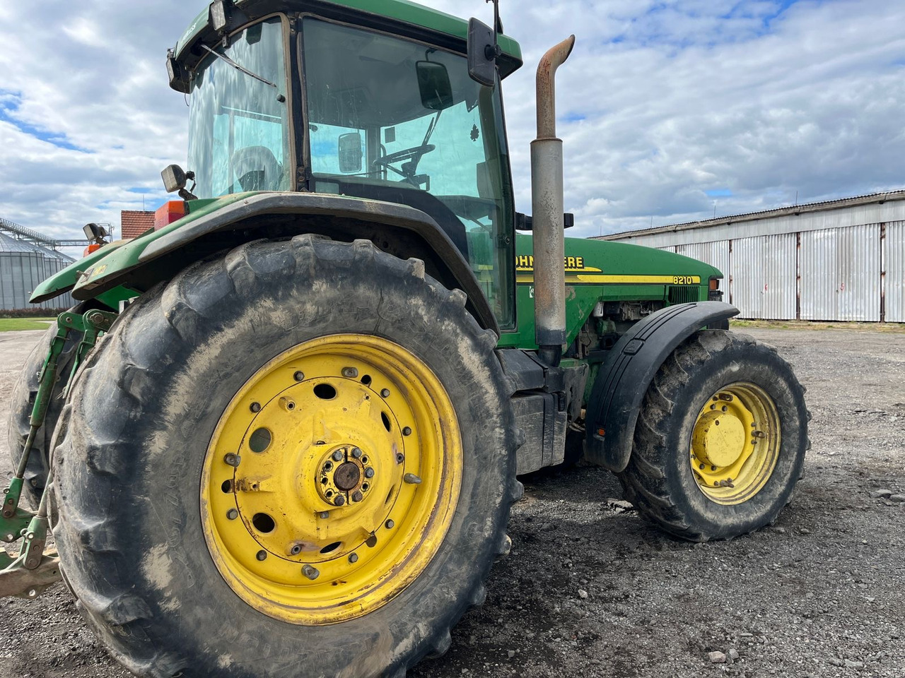 John Deere 8210 - części - kabina most zwolnica skrzynia - Moteur de translation pour Machine agricole: photos 4 John Deere 8210 - części - kabina most zwolnica skrzynia - Moteur de translation pour Machine agricole: photos 4
