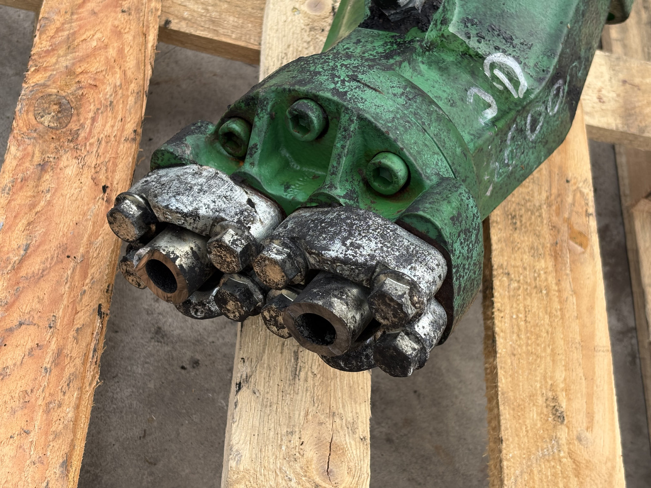 John Deere 8600 Silnik Hydrauliczny - Moteur hydraulique pour Machine agricole: photos 2 John Deere 8600 Silnik Hydrauliczny - Moteur hydraulique pour Machine agricole: photos 2