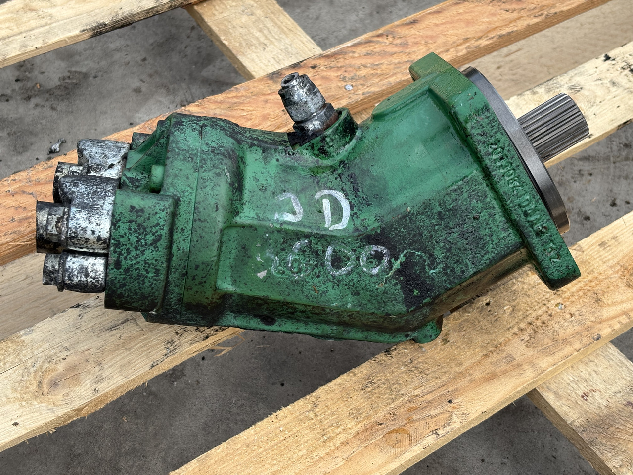 John Deere 8600 Silnik Hydrauliczny - Moteur hydraulique pour Machine agricole: photos 1 John Deere 8600 Silnik Hydrauliczny - Moteur hydraulique pour Machine agricole: photos 1