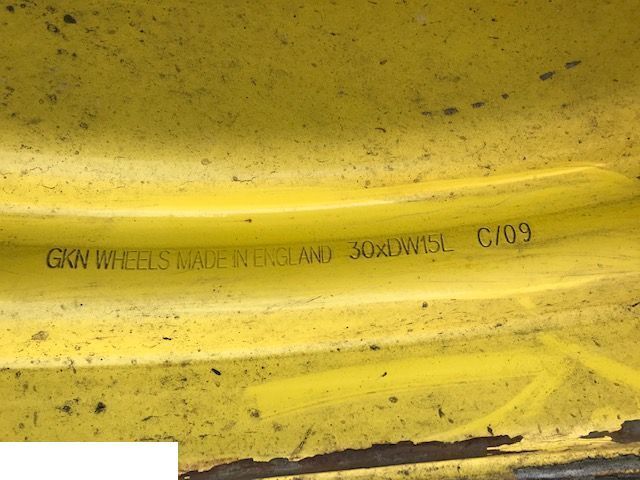 John Deere Felga 15x30 - Jante pour Machine agricole: photos 2 John Deere Felga 15x30 - Jante pour Machine agricole: photos 2
