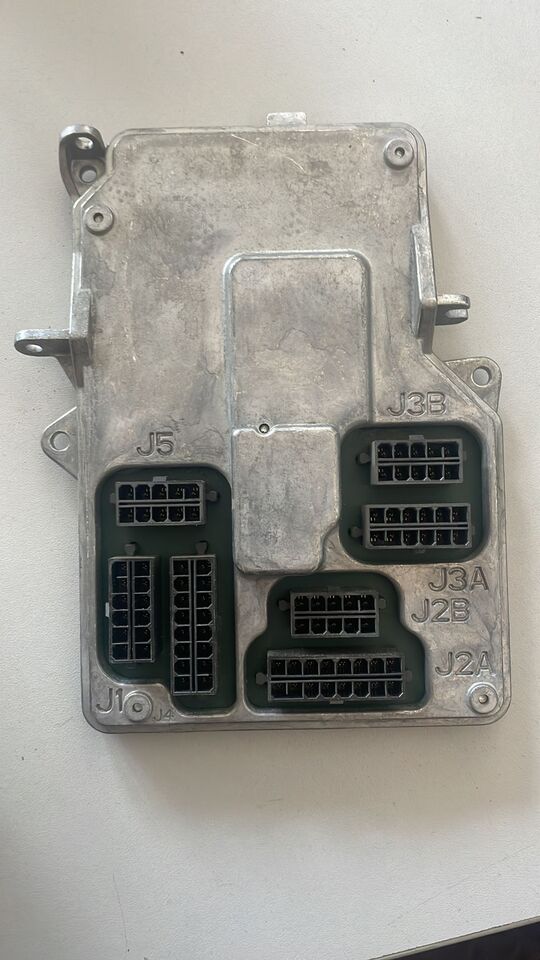 John Deere - elektroniczna jednostka sterująca ECU RE564421 - Bloc de gestion pour Machine agricole: photos 1 John Deere - elektroniczna jednostka sterująca ECU RE564421 - Bloc de gestion pour Machine agricole: photos 1